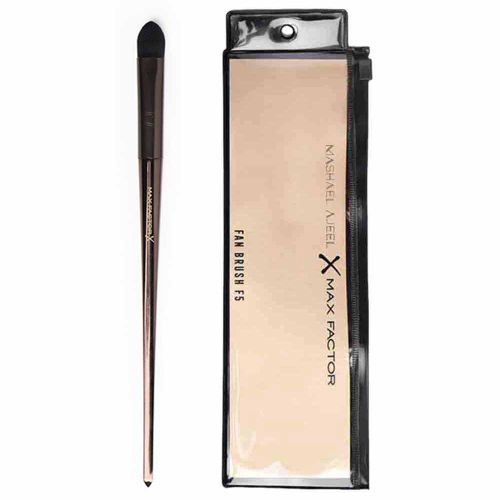 Max Factor F12 Powder & Blush Brush By Mashael Ajeel